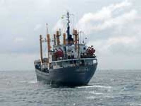 நிவாரண கப்பல்-இலங்கை வற்புறுத்த கருணாநிதி கோரிக்கை