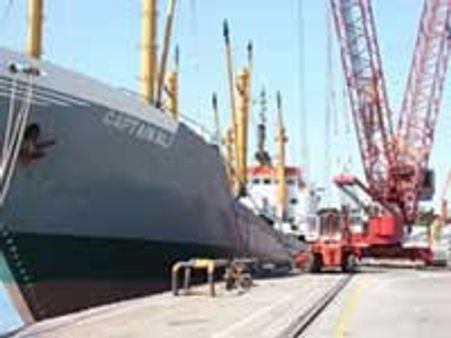 வணங்காமண்-சென்னைக்குள் நுழைய அனுமதி