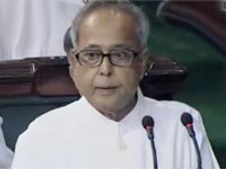 வருமான வரி விலக்கு வரம்பு ரூ. 1.6 லட்சமாக உயர்வு