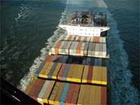 884 டன் நிவாரணப் பொருட்களுடன் கொலராடோ கப்பல் இலங்கை கிளம்பியது