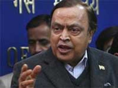 கேஜி படுகை எரிவாயு முழுவதும் அரசுக்கே சொந்தம் -முரளி தியோரா