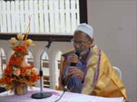 ப‌ர்மிய‌ த‌மிழ் எழுத்தாள‌ர் ஷாஹா!