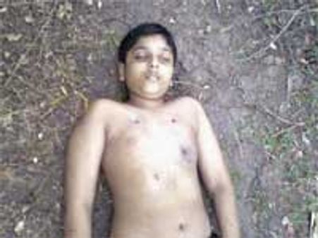 படுகொலை செய்யப்பட்ட பிரபாகரனின் 2வது மகன் படம் வெளியீடு-இணையதளம் முடக்கம்