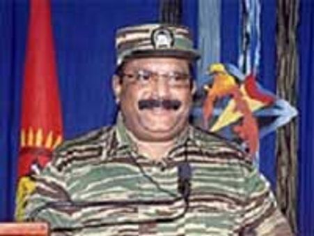 போரின் இறுதிக் கட்டம் வரை போர் முனையில்தான் இருந்தார் பிரபாகரன் - அகதியாக வந்த எழுத்தாளர் தகவ