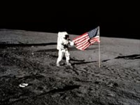 நிலவுக்கு மனிதன் போய் 40 வருடங்கள் நிறைவு