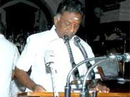 திமுக ஆட்சிக்கு வந்தால் ரவுடிகளுக்கு தைரியம்-ஓ.பி