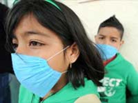 புனே: 10 மாணவர்களுக்கு ஸ்வைன்-பள்ளி மூடல்