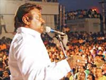 போட்டிக்கு தயாராகும் தேமுதிக-ச.மகவும் போட்டி?