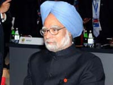 பாதுகாப்பு நிலவரம் - முப்படை தளபதிகள், அதிகாரிகளுடன் பிரதமர் ஆலோசனை