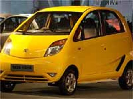 சென்னையில் நானோ கார் விற்பனை தொடங்கியது