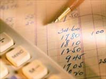 ரூ. 1.41 லட்சம் கோடி வரி பாக்கி - டாப் 100 நிறுவனங்களில் ஸ்டேட் வங்கி, டாட்டா மோட்டார்ஸ்!