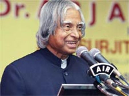 இதுதான் உழைப்பு - கலாமிடம் கார் டிரைவராக இருந்தவர் பேராசிரியர் ஆனார்!