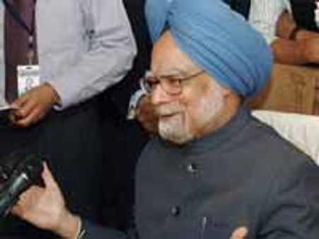 இ.என்.டி.எல்.எப் தலைவர்கள் மன்மோகன் சிங்குடன் சந்திப்பு