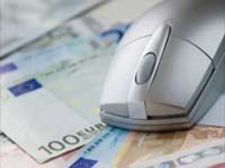 ஆன்லைன் வர்த்தகத்துக்கு வருகிறது தடை!