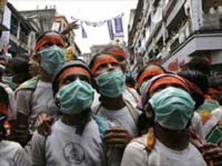 ஸ்வைன்: பெங்களூரில் மேலும் 2 பேர் பலி-சட்டீஸ்கரில் சிஆர்பிஎப் வீரர் சாவு