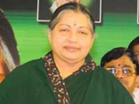 'ஜெயலலிதா பேரவையை' பலப்படுத்தும் ஜெயலலிதா
