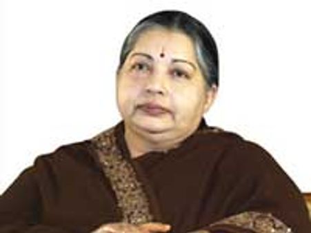 'திருமதி'-கருணாநிதிக்கு ஜெயலலிதா கண்டனம்