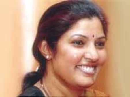 500 ரூபாய்க்கு மாணவர்களுக்கு லேப்டாப் - அமைச்சரின் கனவு