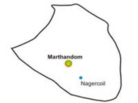 போலீசாரை சிறைபிடித்து மணல் கொள்ளை- கேரள கும்பல் அட்டகாசம்