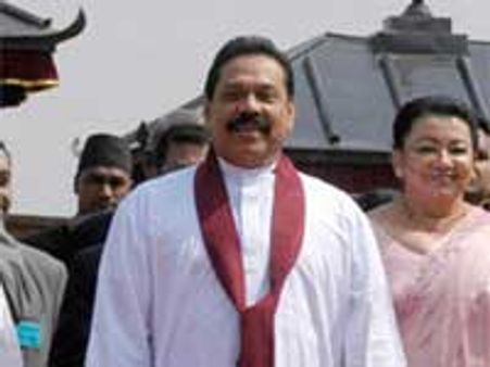 தமிழர்கள் எதிர்ப்பு எதிரொலி- ஐ.நா. பயணத்தை ரத்து செய்தார் ராஜபக்சே