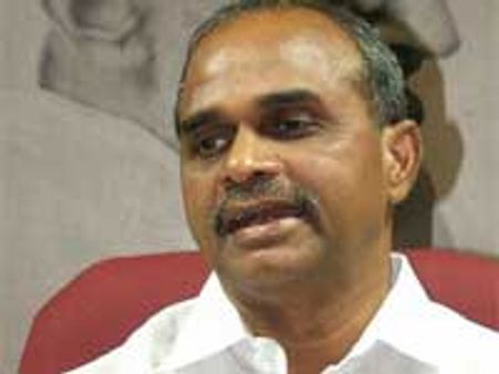 ராஜசேகர ரெட்டி மாயம்: தேடுதலில் ராணுவம், விமானப்படை!