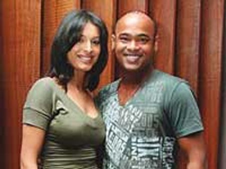 அரசியலில் காம்ப்ளி 'தொபுக்கடீர்'!-மகா. சட்டசபை தேர்தலில் போட்டி!!