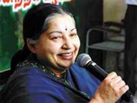 கொடநாட்டில் முகாம்- 100வது நாளைத் தாண்டிய ஜெ.