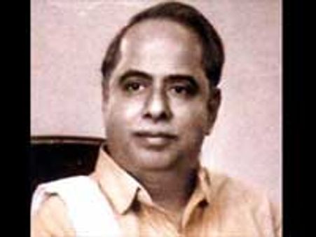 அறிஞர் அண்ணாவின் 101வது பிறந்த நாள்-தமிழகத்தில் கோலாகலம்