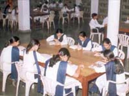 பள்ளிகளில் கட்டாய நூலக நேரம்!