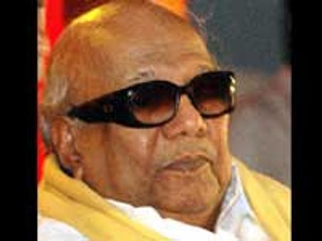மருத்துவ வசதியின்றி இனி ஒரு ஏழை கூட உயிரிழக்கக் கூடாது - கருணாநிதி