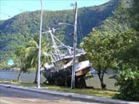 சமாவோ தீவில் சுனாமி-100க்கும் மேற்பட்டோர் பலி