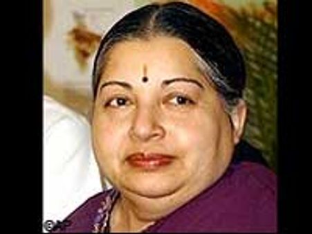 கொடநாட்டிலிருந்து சென்னை திரும்பினார் ஜெயலலிதா