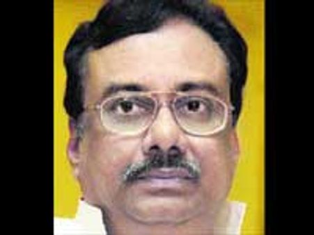 ஸ்பெக்ட்ரம் ஊழல்: திமுக மீது இளங்கோவன் தாக்கு, ஜெவுக்கு நன்றி