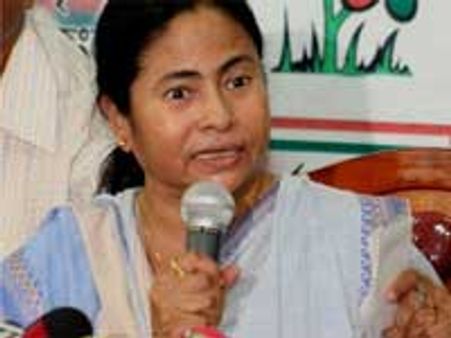 நக்சல்களுக்கு எதிராக ராணுவம் - மமதா கோரிக்கையை நிராகரித்தார் அந்தோணி