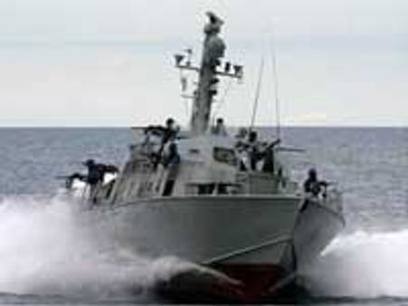 இலங்கைக் கடற்படையில் சீனர்கள்: பாதுகாப்புக்கு பேராபத்து- ஆழ்ந்த அமைதியில் இந்தியா