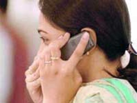 50 கோடியைத் தாண்டியது தொலைபேசி சந்தாதாரர்கள் எண்ணிக்கை!