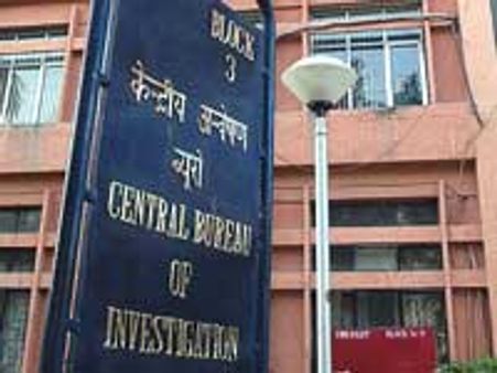 விதிமீறல்-5 பொறியியல் கல்லூரிகள் மீது சிபிஐ வழக்கு!