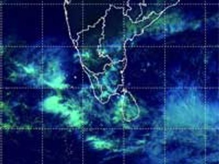 தென் மாவட்டங்களில் 48 மணி நேரத்தில் கன மழை பெய்யும்