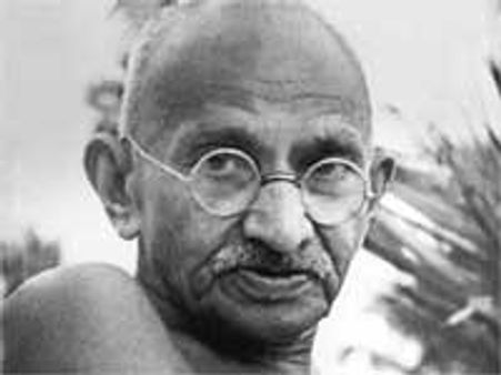 மகாத்மா காந்தி பெயரில் ஆந்திராவில் போலி ரேஷன் கார்டு