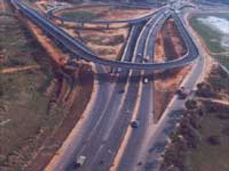 பாலங்களால் பயனில்லை-ஜெய்பால் ரெட்டி