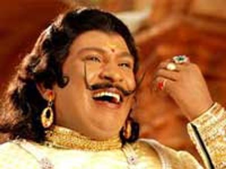 மீசை இல்லாத ஆண்களை அதிகம் விரும்பும் இந்திய பெண்கள்!