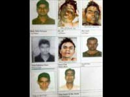 மும்பை பயங்கரம்-இன்றுடன் ஓராண்டு!