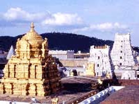 திருப்பதியில் 4 பாக். உளவாளிகள் கைது-பெரும் சதிக்கு திட்டம்