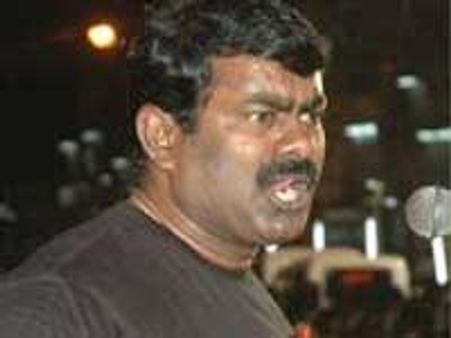 முள்வேலி முகாம்களிலிருந்து தமிழர்கள் வெளியேறும் வரை போராட்டம் ஓயாது - சீமான்