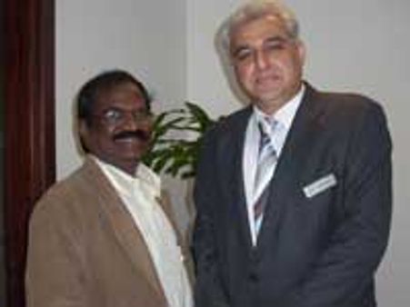 துபாய் த‌மிழ் ச‌ங்க‌த்தில் மாபெரும் க‌லை நிக‌ழ்ச்சி