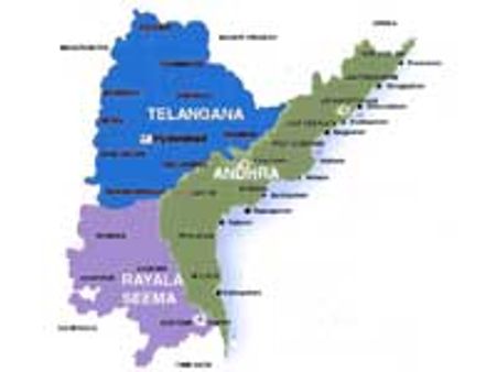 தெலுங்கானாவுக்கு எதிர்ப்பு-83 காங்., தெலுங்குதேசம், பிரஜா ராஜ்ஜியம் எம்.எல்.ஏக்கள் விலகல்