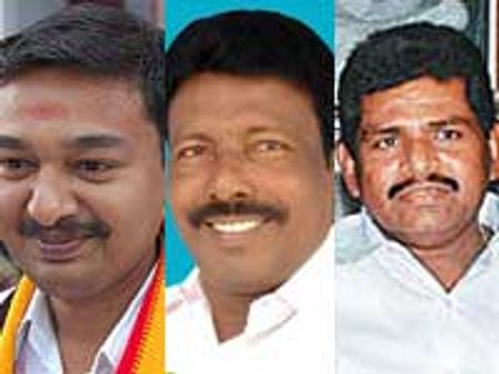 திருச்செந்தூர் திமுக, அதிமுக பலப்பரீட்சை- நீயா, நானா போட்டி