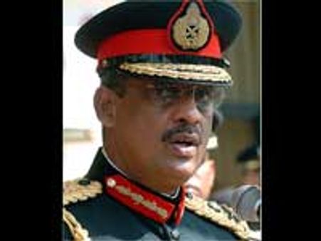 இந்தியா எச்சரித்ததால் பொன்சேகா நீக்கப்படவில்லை: இலங்கை அமைச்சர்