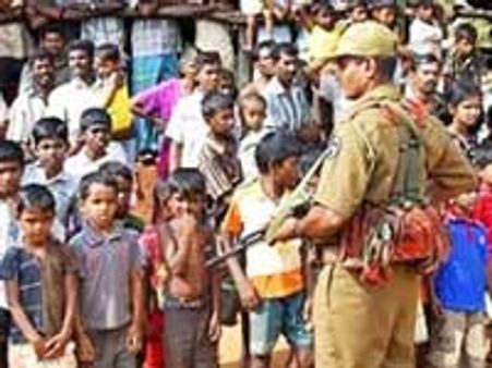 தமிழர் முகாமில் பெண்கள், சிறார்கள் மீது துப்பாக்கிச் சூடு-ஐவர் காயம்
