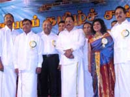 துபாய் தமிழ்ச் சங்க பொங்கல் விழாவில் துரைமுருகன்  